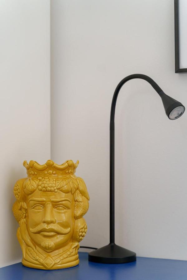Sisto18 Bed & Breakfast Catania Ngoại thất bức ảnh